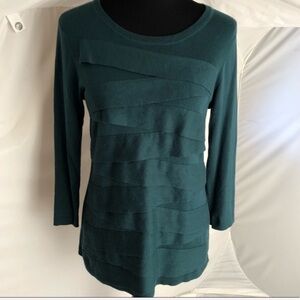 Vince Camuto hunter green fitted sweater M